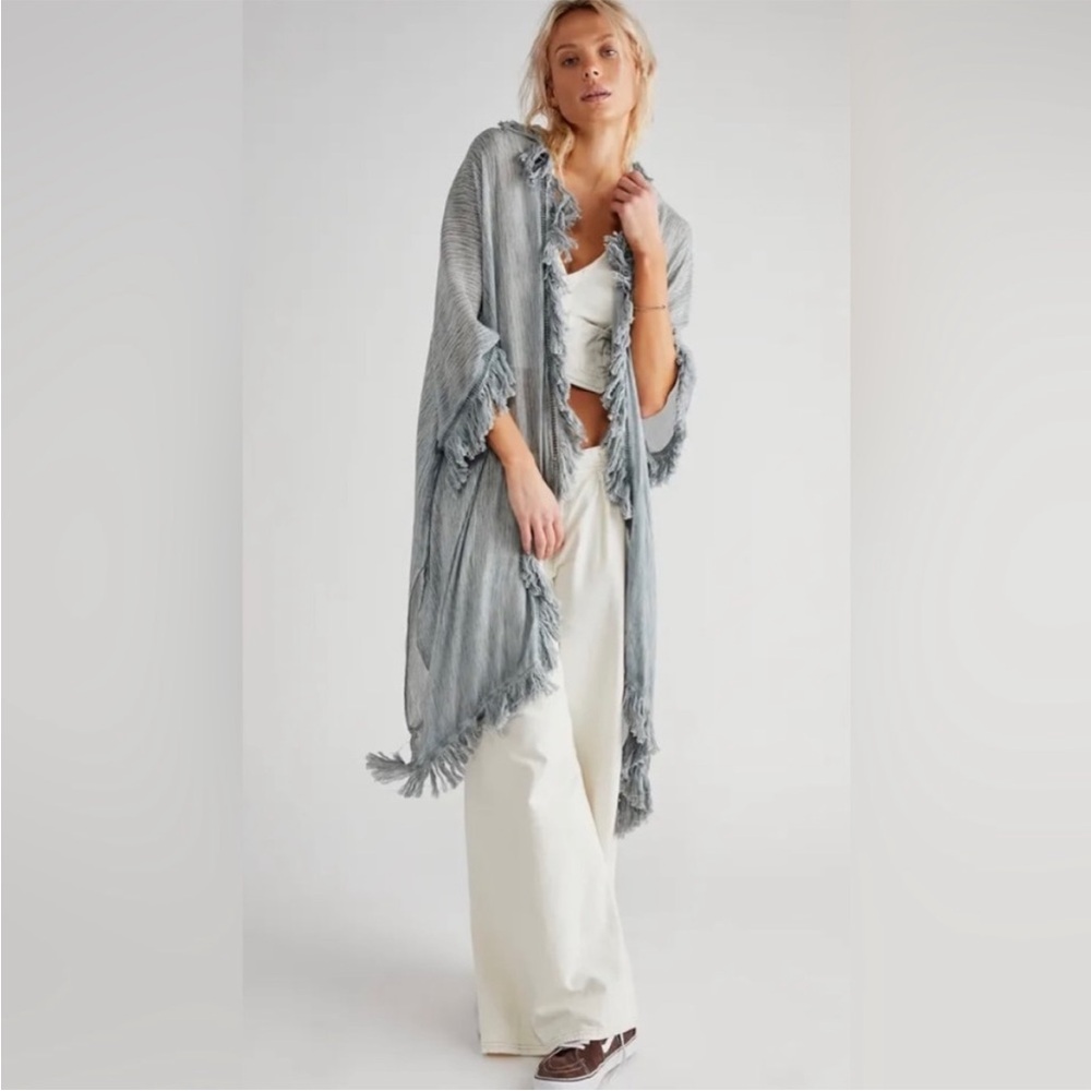 NWOT Free people “sun-bleached” fringe kimono